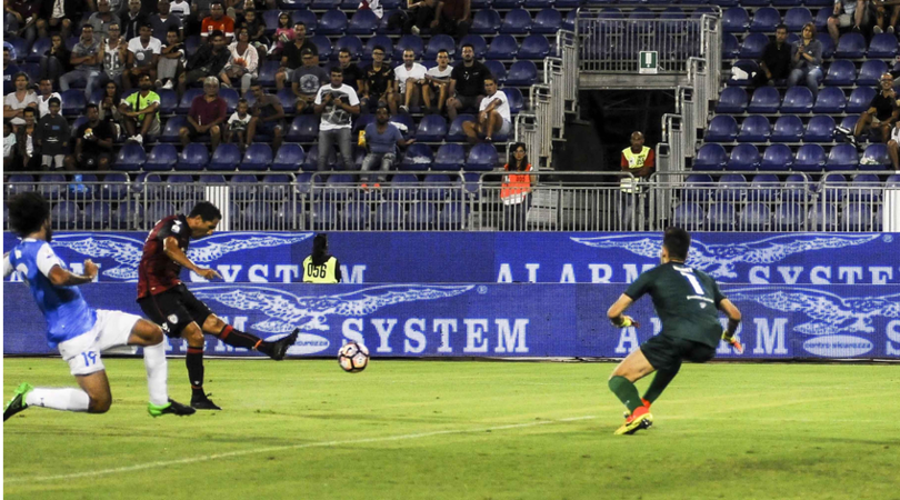 Cagliari, super Borriello: poker nel 5-1 alla Spal