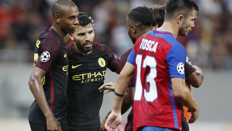 Manchester City a valanga contro la Steaua Bucarest