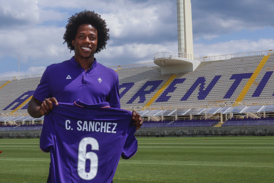Calciomercato Fiorentina, Carlos Sanchez: «Puntiamo in alto»