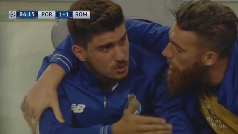 Porto-Roma, Neves resta fuori e scoppia in lacrime in panchina
