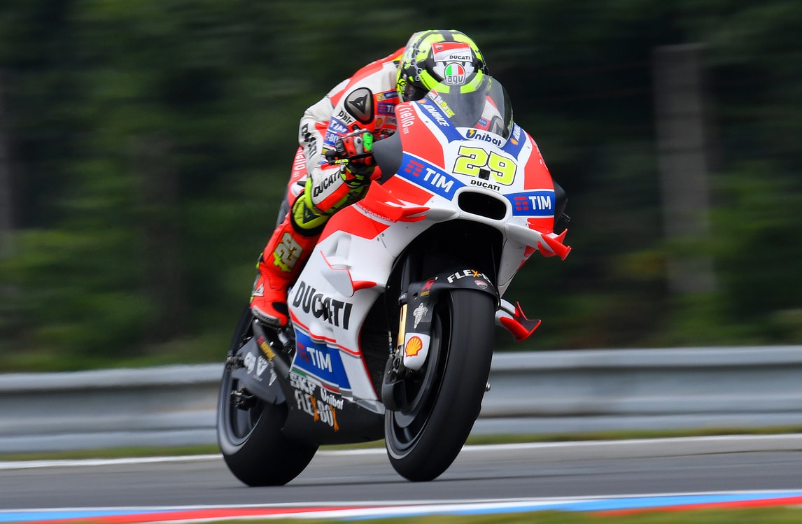 MotoGp Silverstone, Iannone: «Abbiamo buone possibilità»