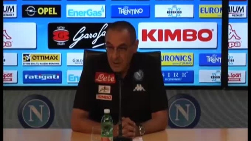 Sarri: "Non ci nominano nelle tre favorite: proviamo a smentirli"
