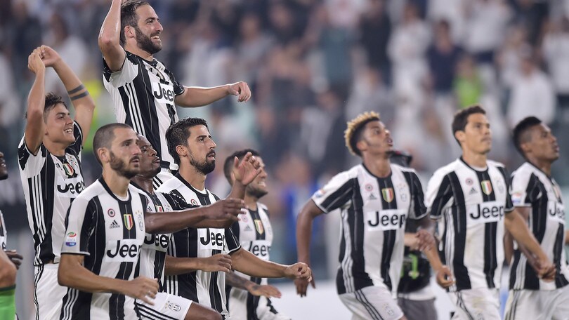 Pagelle Juventus: Higuain e Dybala magici, Lemina cresce