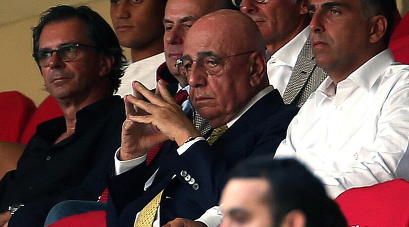 Milan, a San Siro contestazione per Galliani e applausi a Mihajlovic