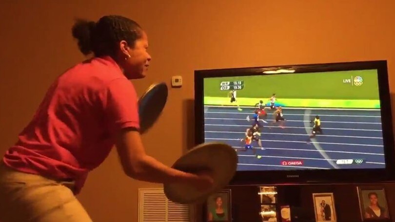 La tifosa "spinge" Bolt: il video diventa virale
