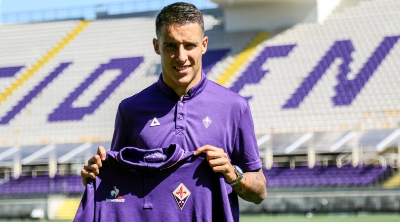 Fiorentina, presentato Tello al Franchi