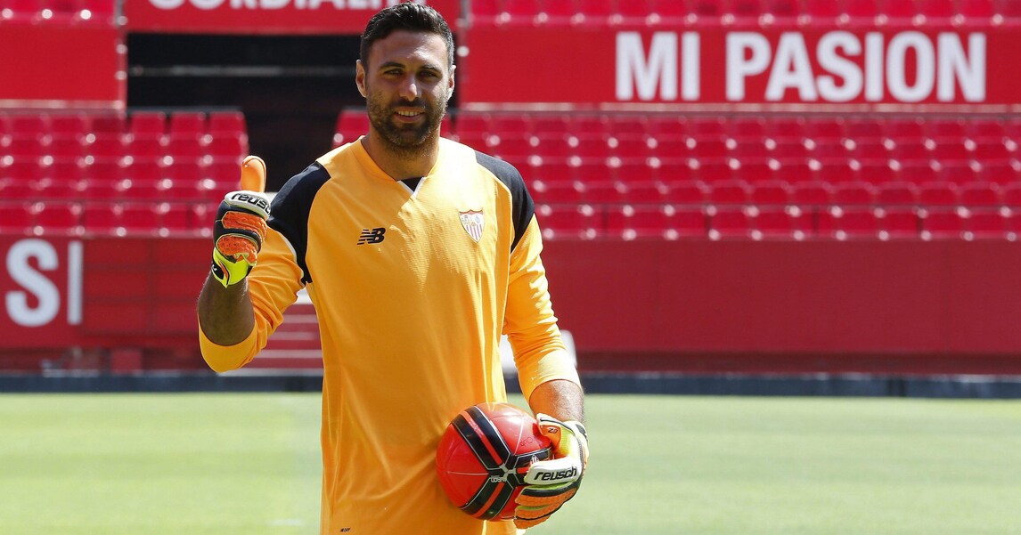 L'agente di Sirigu è in Francia: incontro col Nizza