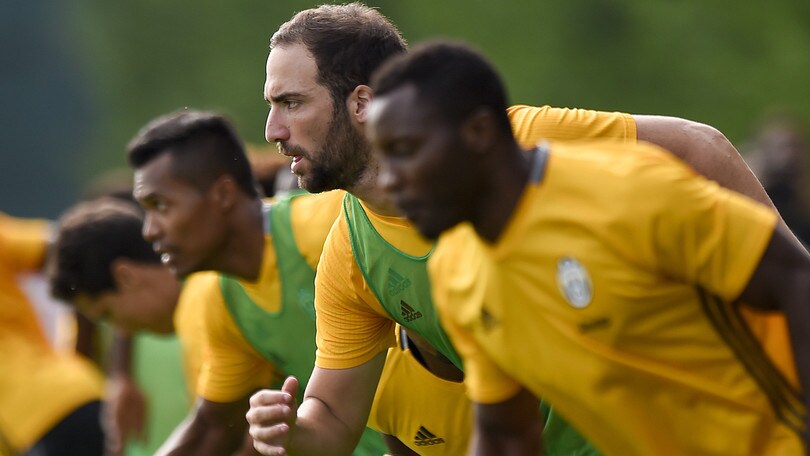 Corriere dello Sport-Stadio in edicola: Higuain e Pjanic, arrivano i mostri!