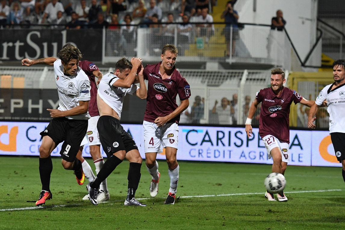 Serie B in diretta: tempo reale dalle 17.30