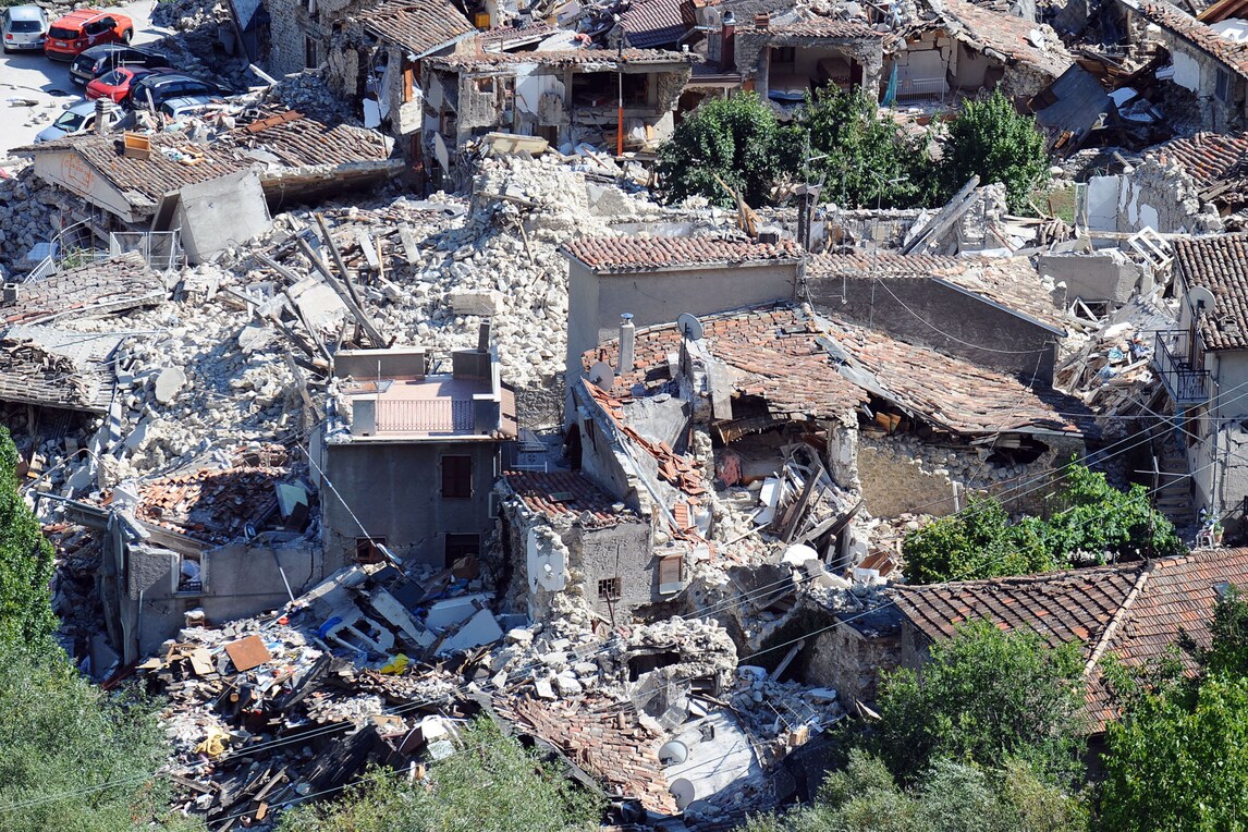 Serie A Pescara, la onlus di Oddo fa un'asta per i terremotati