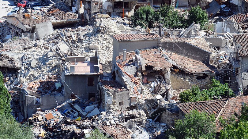 Serie A Pescara, la onlus di Oddo fa un'asta per i terremotati