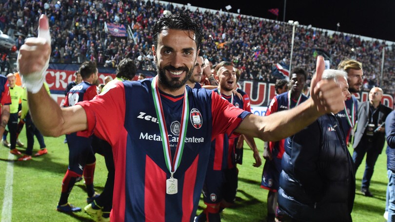 Serie A, Crotone in attesa per avere lo stadio