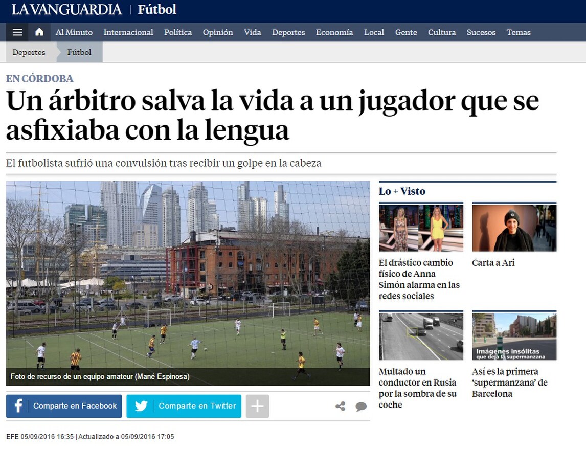 Giocatore batte la testa, ma l'arbitro gli salva la vita