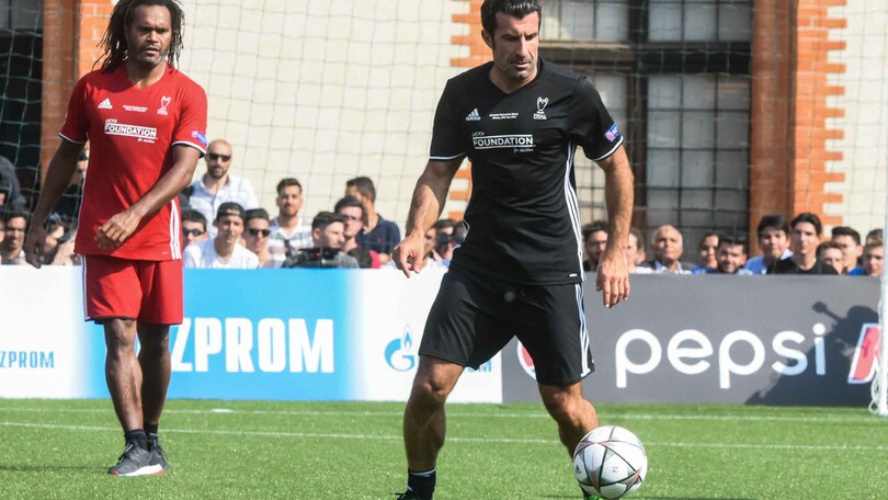 Calciomercato, Figo: «CR7 Barcellona? Tutto può succedere»