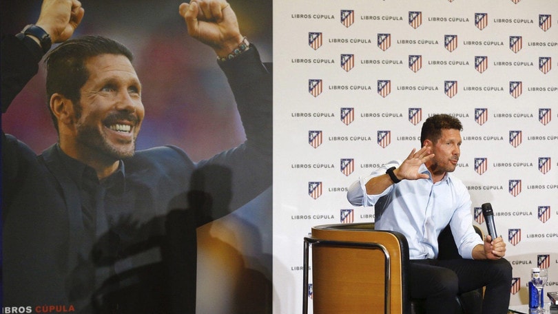 Simeone: «Griezmann raggiungerà il livello di Messi e Ronaldo»