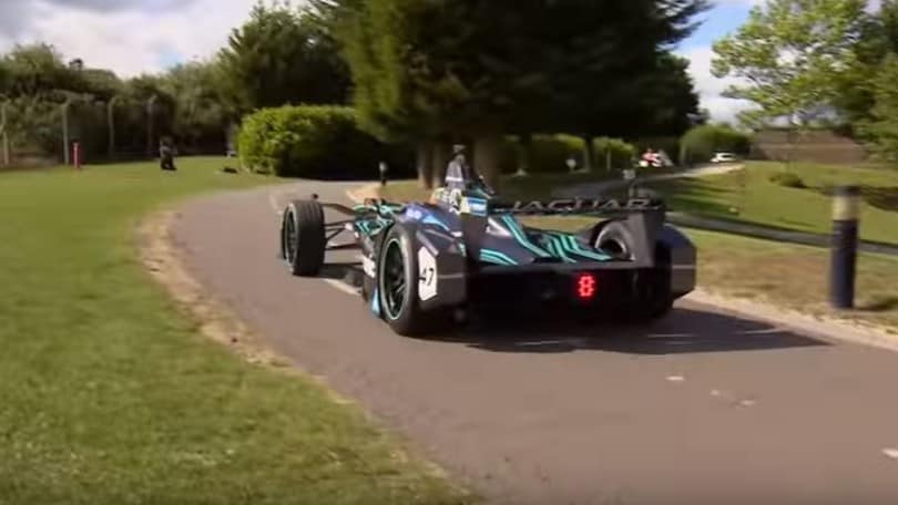 Formula E, il debutto del Panasonic Jaguar Racing