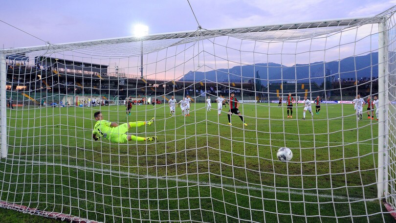 Serie B Ternana-Spezia 1-1: Avenatti risponde a Baez