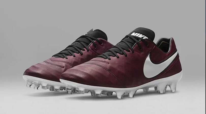 Andrea Pirlo appassionato di vino: ecco lo scarpino color Merlot