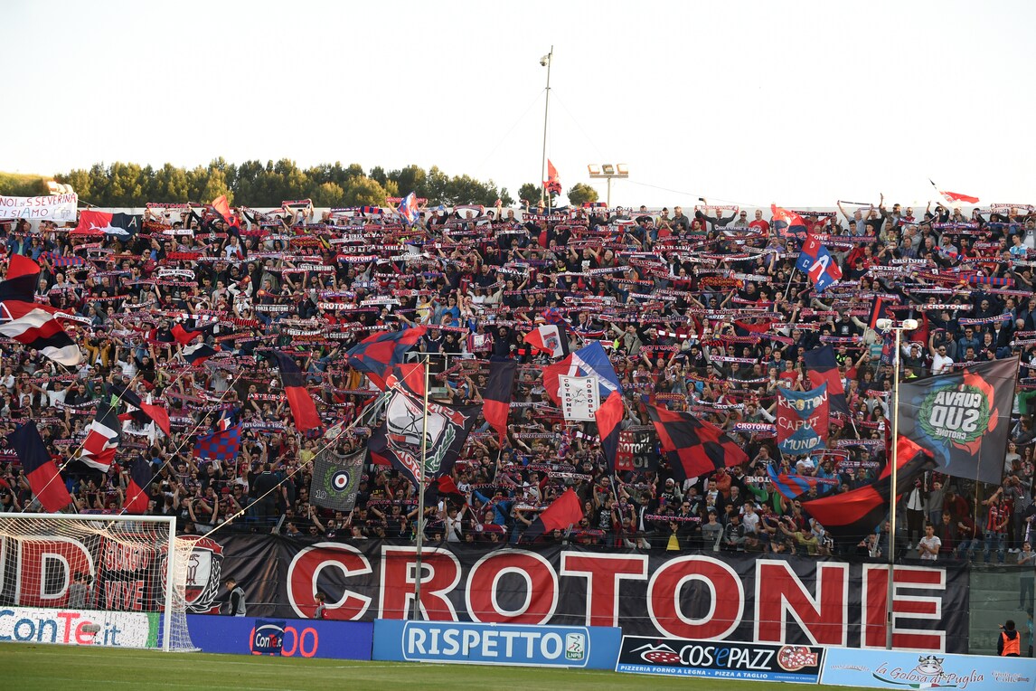 Serie A, Crotone-Atalanta si gioca a Pescara