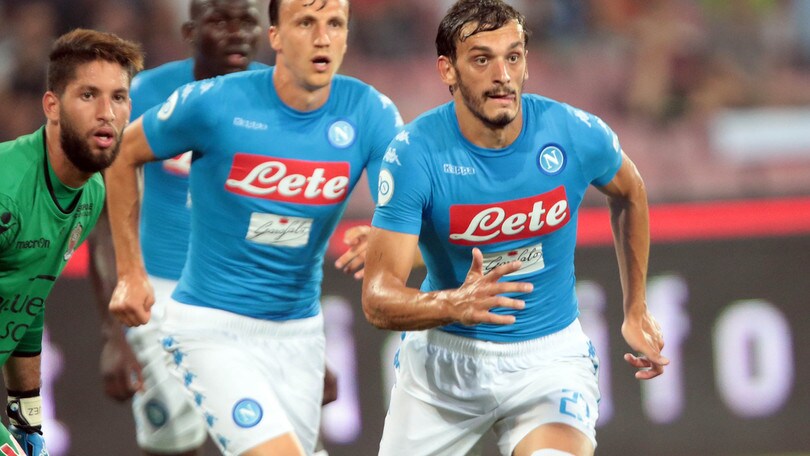 Serie A: Napoli-Bologna, «1» e Over avanti tutta