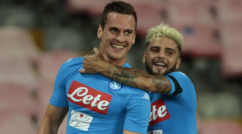 Serie A, Napoli-Bologna 3-1. Apre Callejon, poi è Milik show