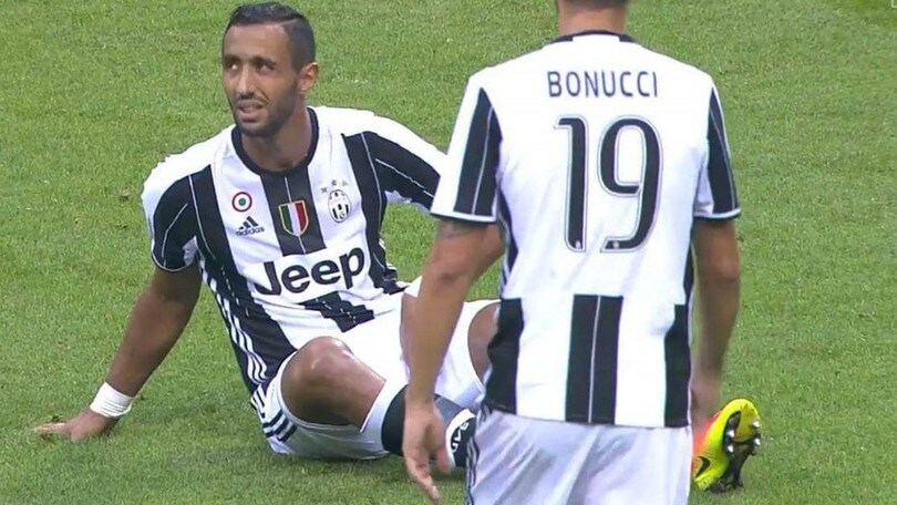 Inter-Juventus, Benatia si fa male: al suo posto Barzagli