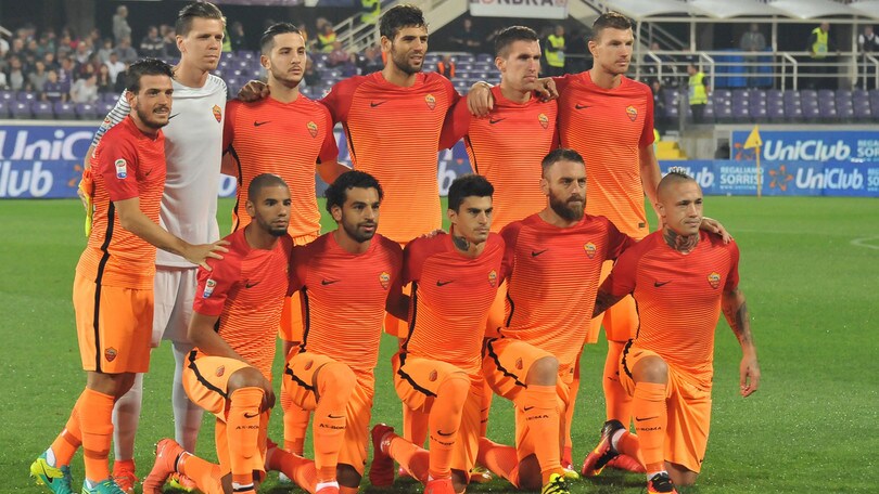 Fiorentina-Roma, debutta la terza maglia giallorossa