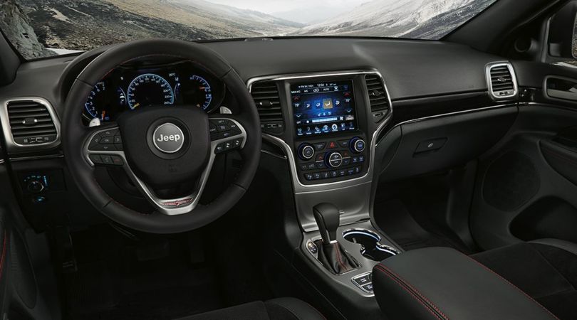 Jeep presenta Gran Cherokee Trailhawk e Renegade doppia frizione