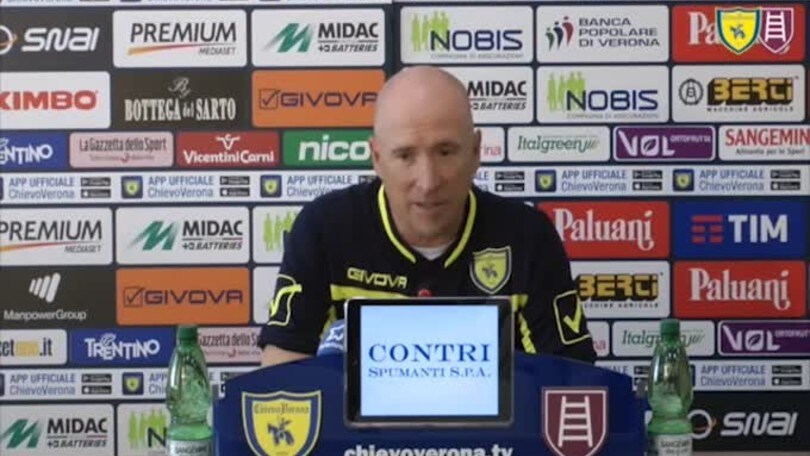 Maran: "Il Sassuolo? L'avversario peggiore"
