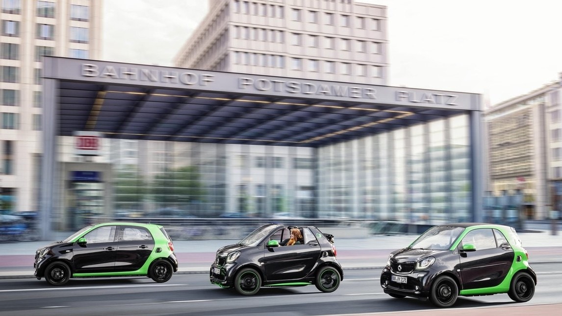Smart, tutta la gamma diventa (anche) elettrica