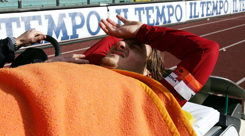 Totti, non solo gioie: gli infortuni del numero 10