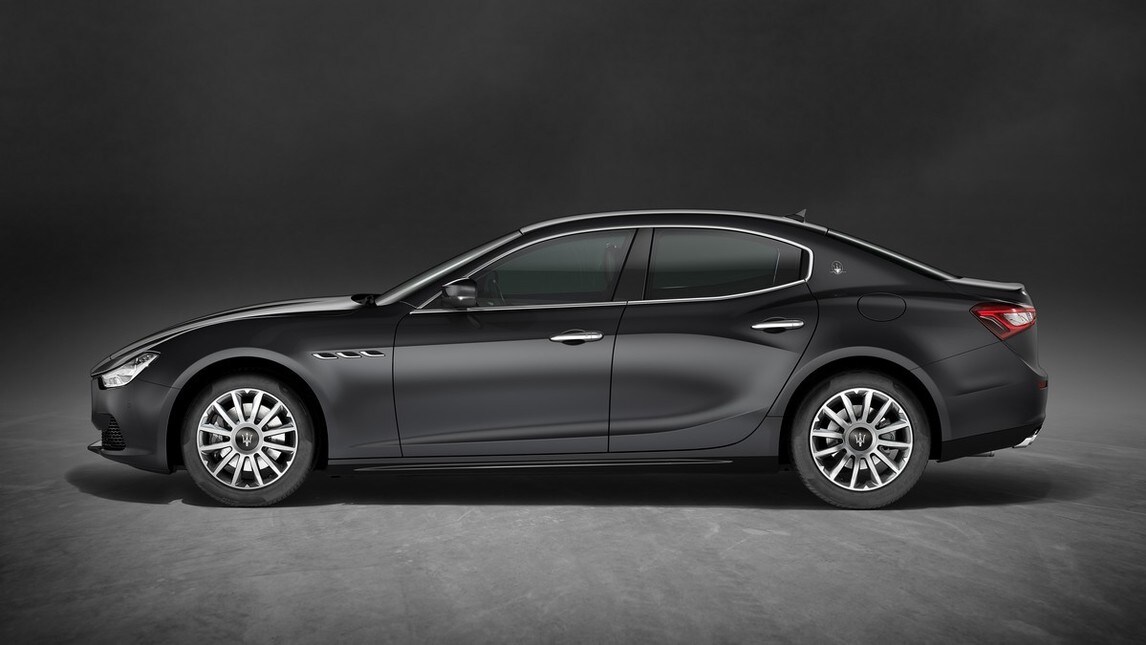 Maserati Ghibli 2017: foto