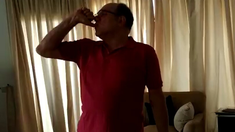 Carlo Verdone fa gli auguri a Totti: "Francesco, ti amo"
