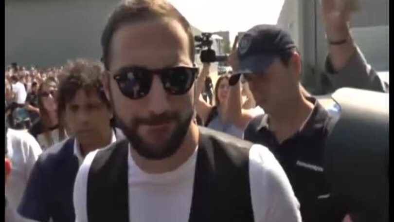 Allegri sceglie Higuain