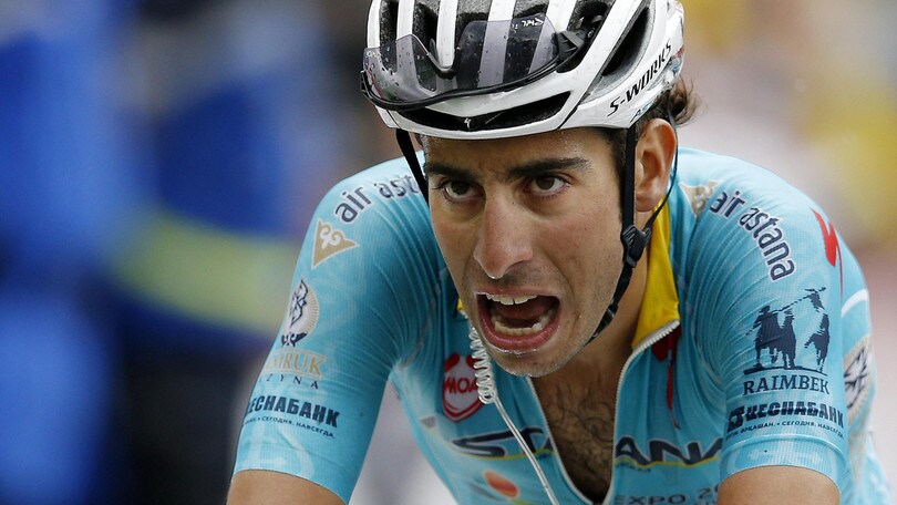 Milano-Torino, vince il colombiano Lopez. Aru sesto