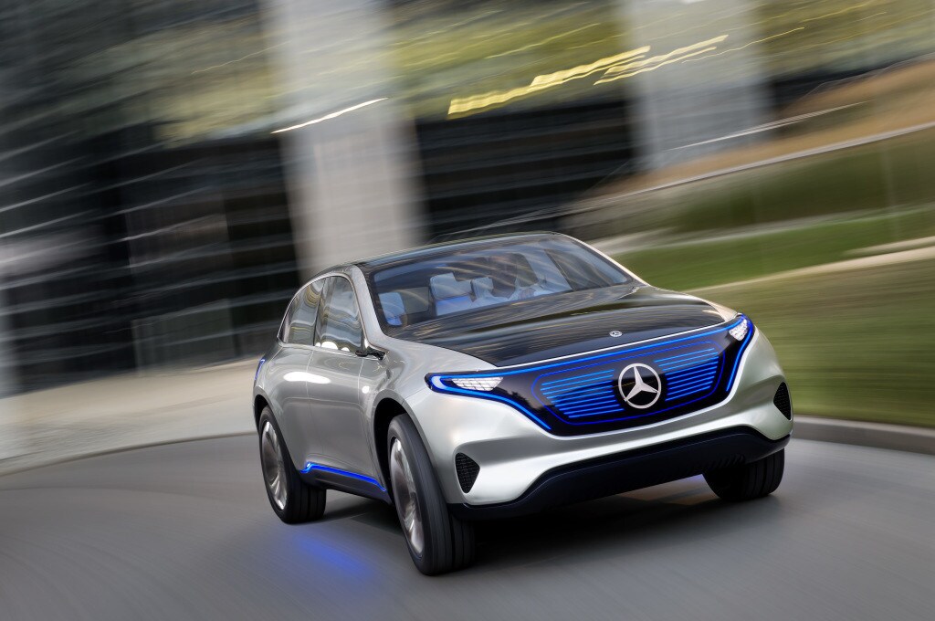 Mercedes stupisce Parigi con il Suv elettrico di domani