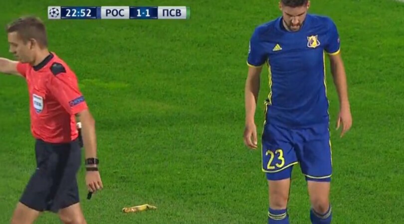 Champions, banana in campo: Rostov sotto la lente dell'Uefa