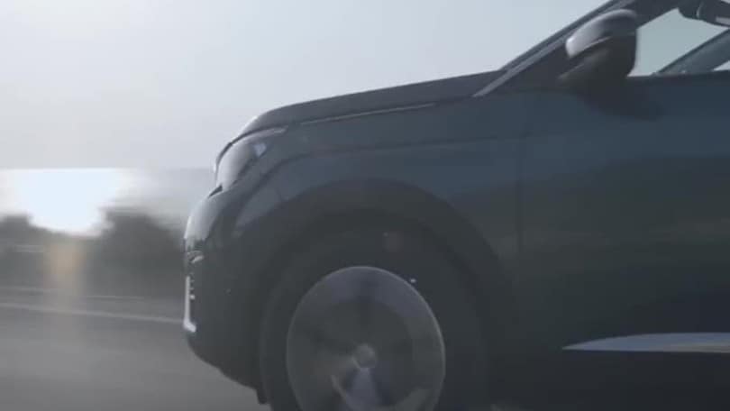 Salone di Parigi - Peugeot 5008: il 7 posti che punta in alto