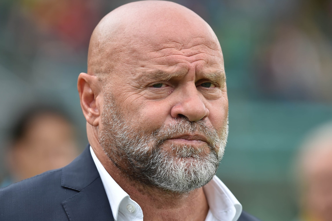 Serie B Trapani, bruciata l'auto di Serse Cosmi