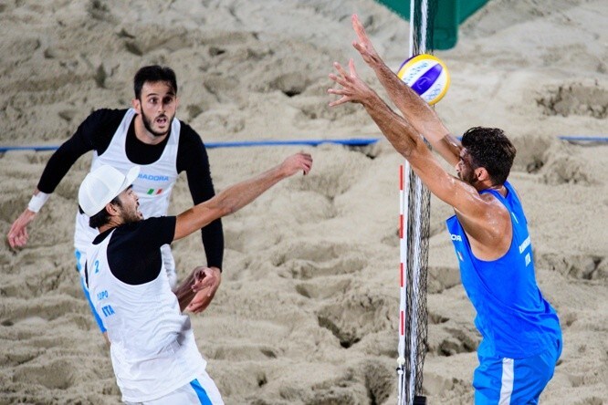 Beach Volley: Lupo-Nicolai e Ranghieri-Carambula si sfidano a Roma