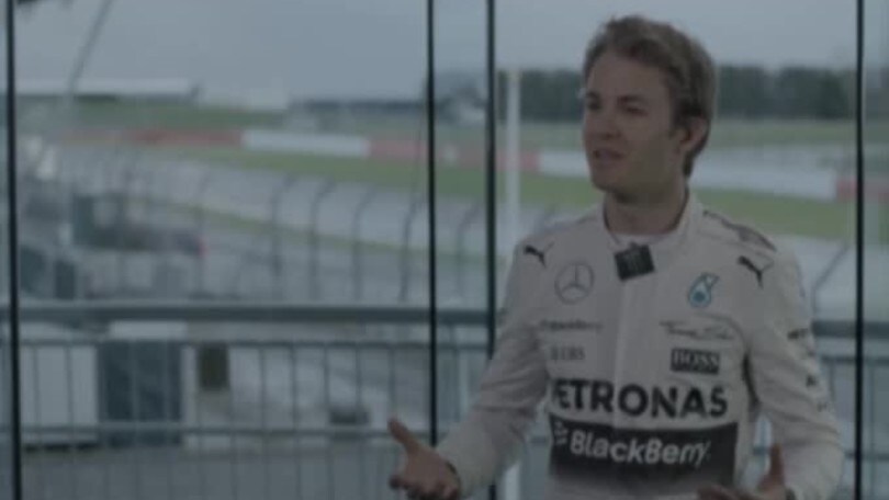 F1, in Giappone dominano ancora le Mercedes