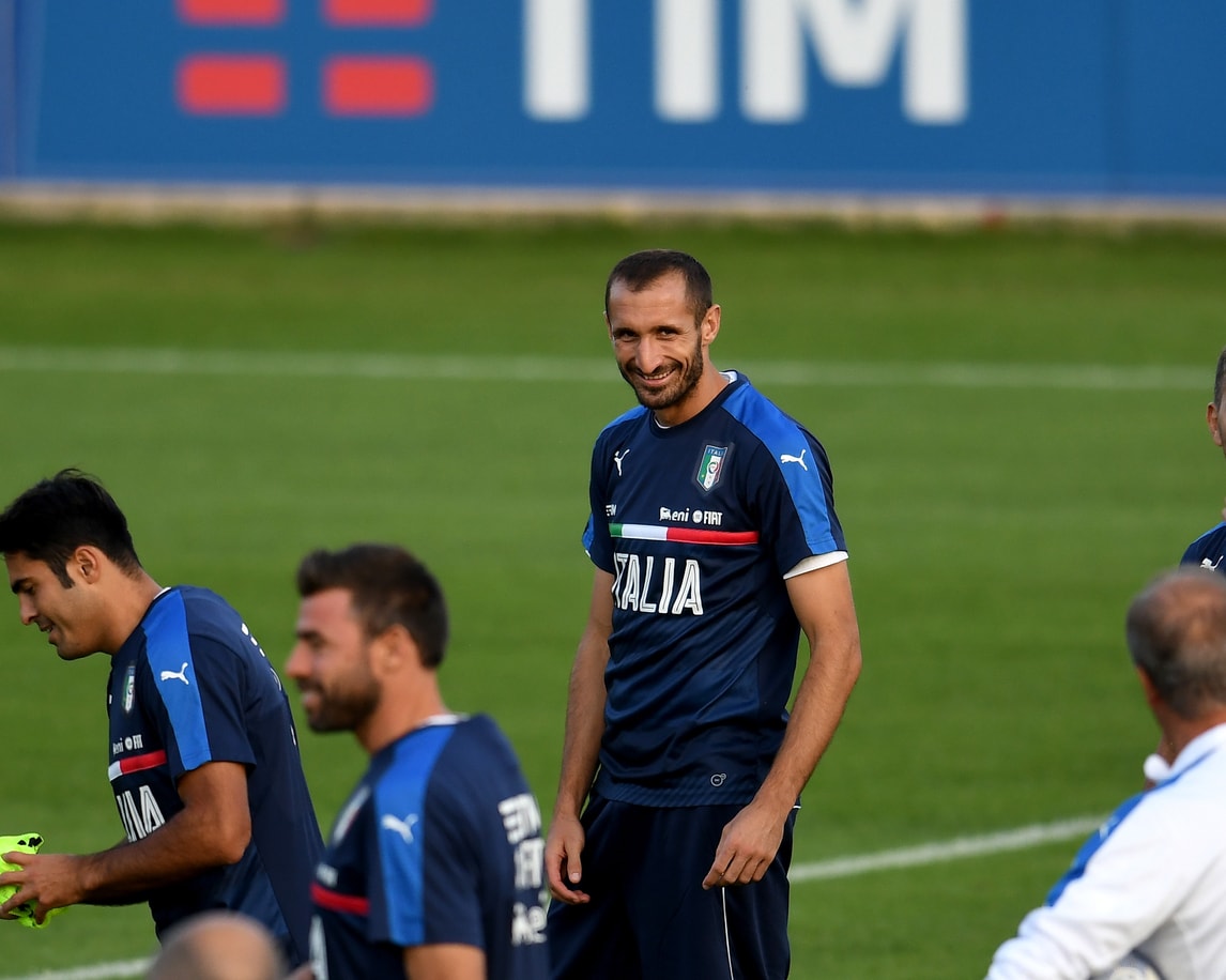 Juventus, botta al polpaccio: Chiellini lascia l'Italia