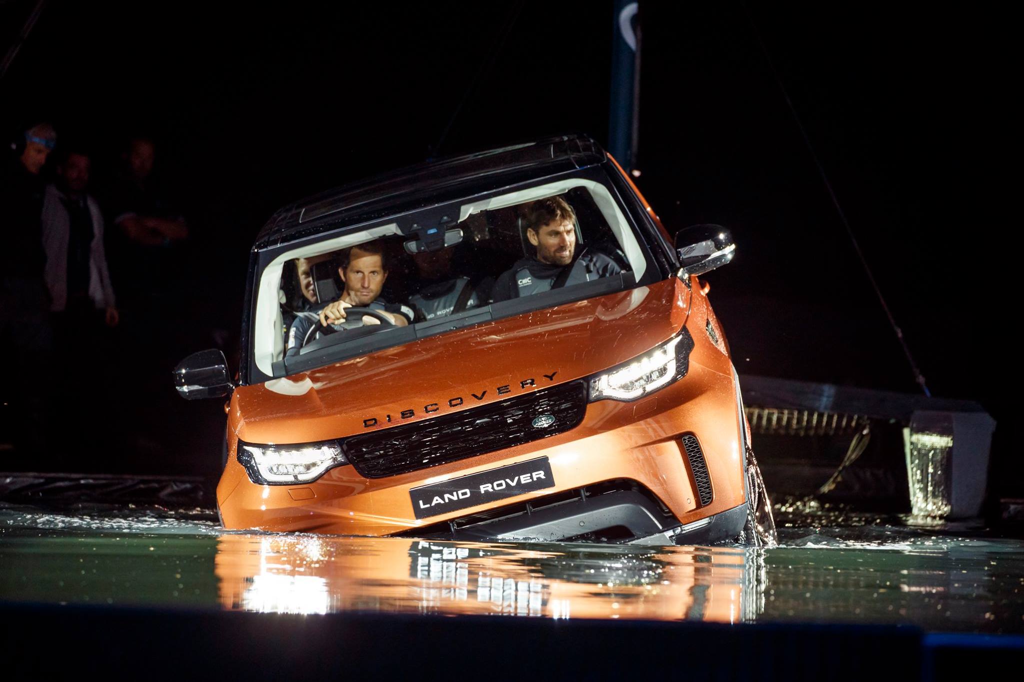 Salone di Parigi 2016, sempre più Suv