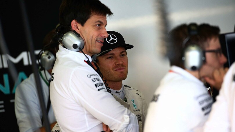 F1, Wolff: «Hamilton può ancora vincere il titolo»