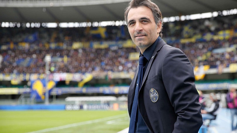 Serie B Verona, Pecchia: «Pazzini? Un vero riferimento»