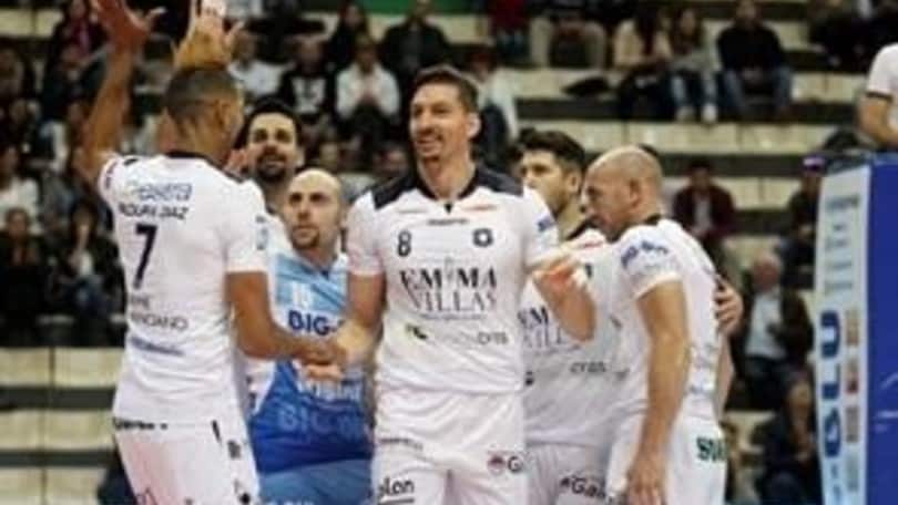 Volley: A2 Maschile, nel primo lunch match Siena travolge il Club Italia