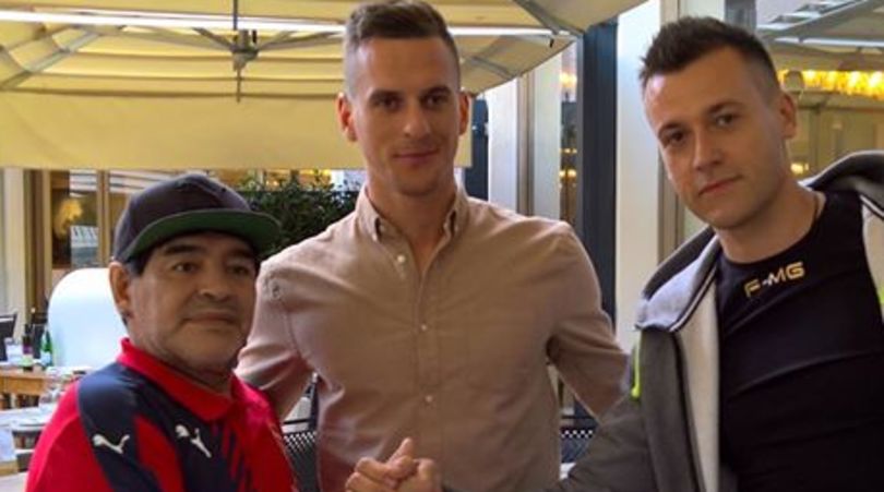 Il Napoli perde Milik: «Rottura del crociato». Auguri da Maradona