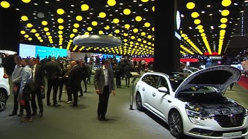 Salone di Parigi 2016: “Renault ha la gamma più giovane d’Europa”