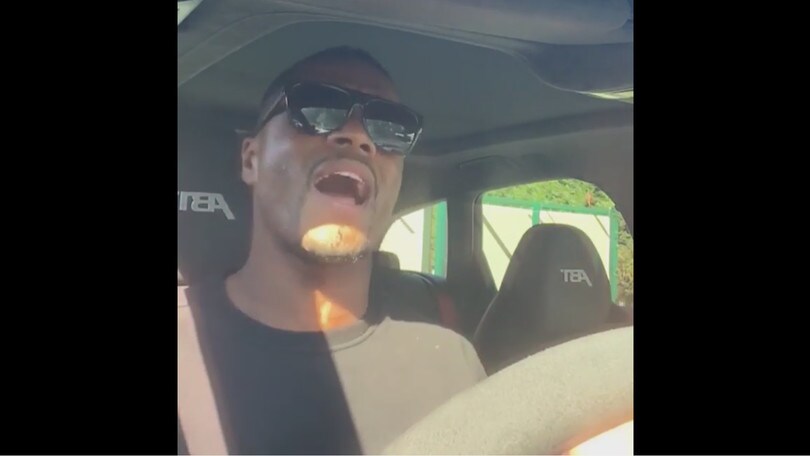 Juventus: Evra si trasforma in Marvin Gaye