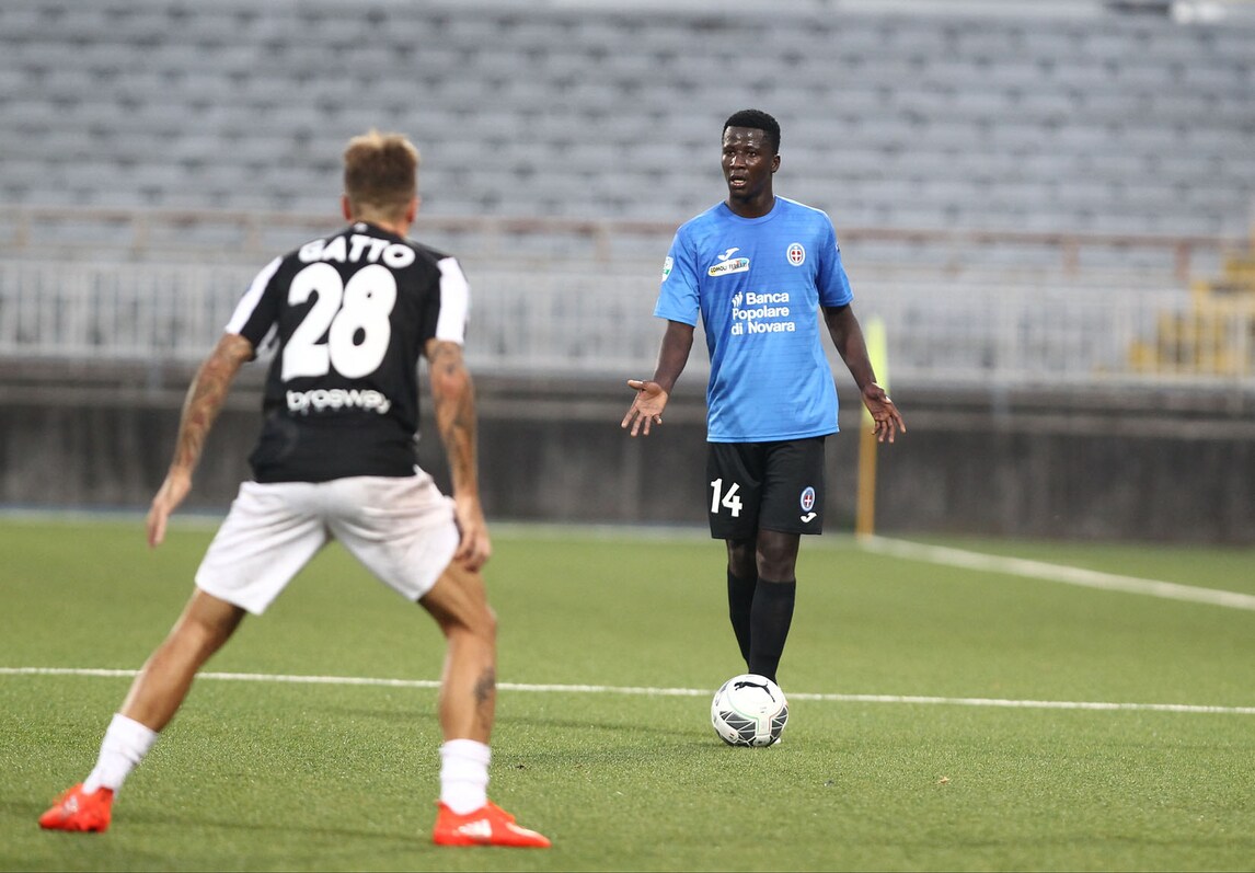 Serie B Novara, Beye out: lesione al ginocchio